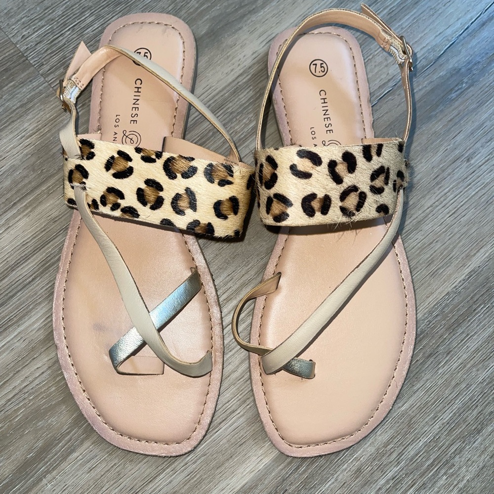 Chinese Laundry Leopard Print Sandals Size 7.5